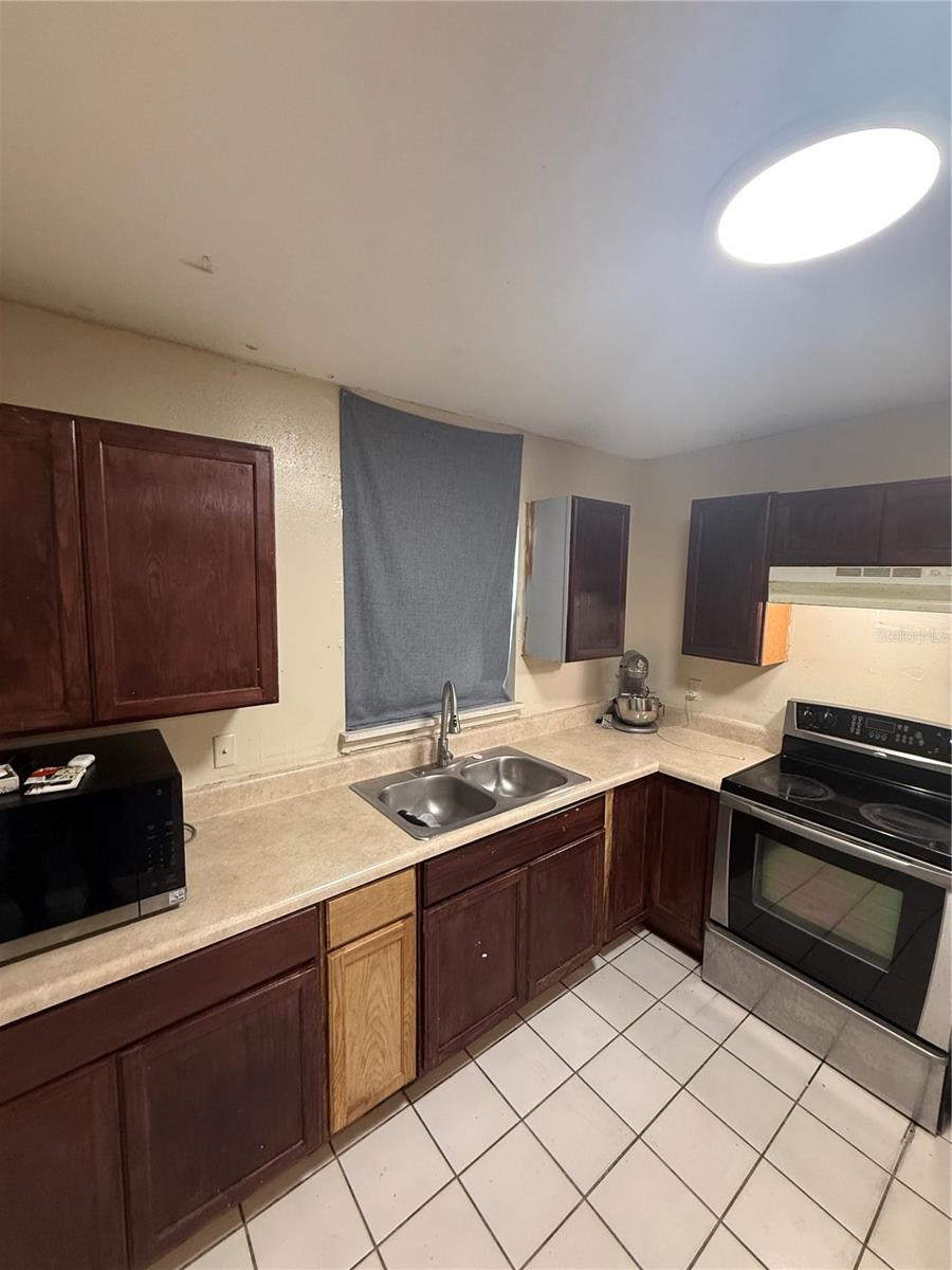 504 N NORMANDALE AVE, ORLANDO, FL, 32835