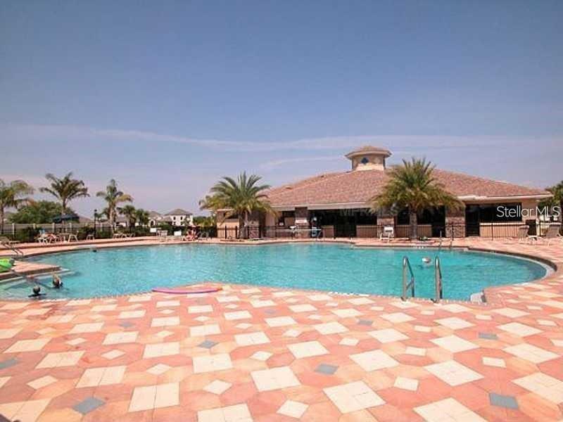 915 FAIRWAYCOVE LN #208, BRADENTON, FL, 34212