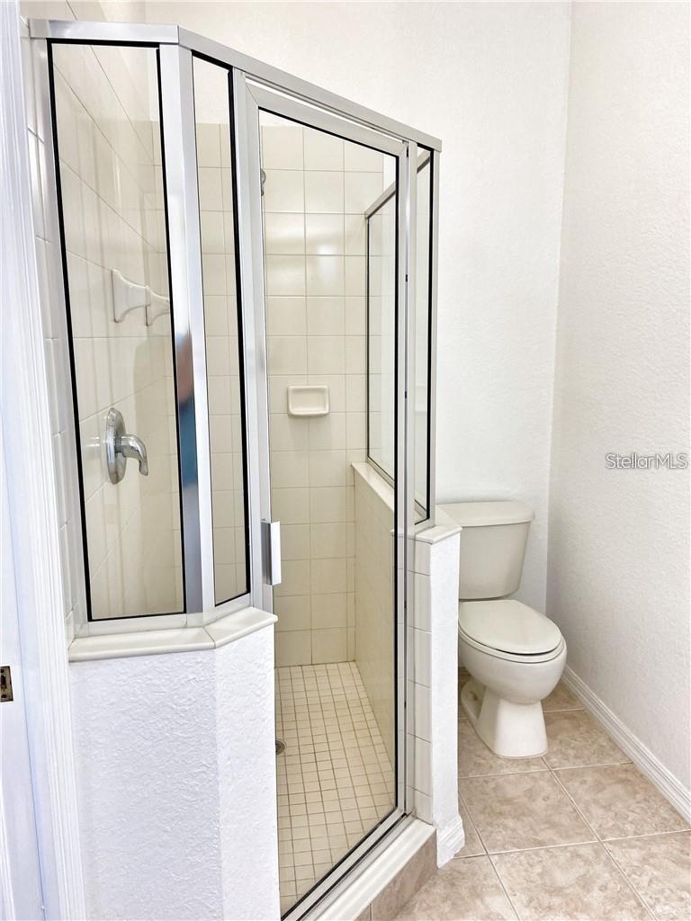 915 FAIRWAYCOVE LN #208, BRADENTON, FL, 34212