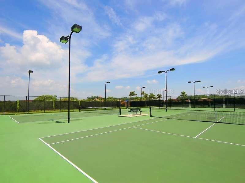 915 FAIRWAYCOVE LN #208, BRADENTON, FL, 34212