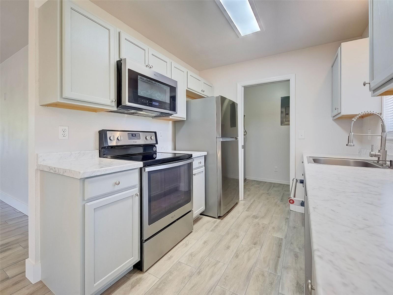 12395 CHANCELLOR BLVD, PORT CHARLOTTE, FL, 33953