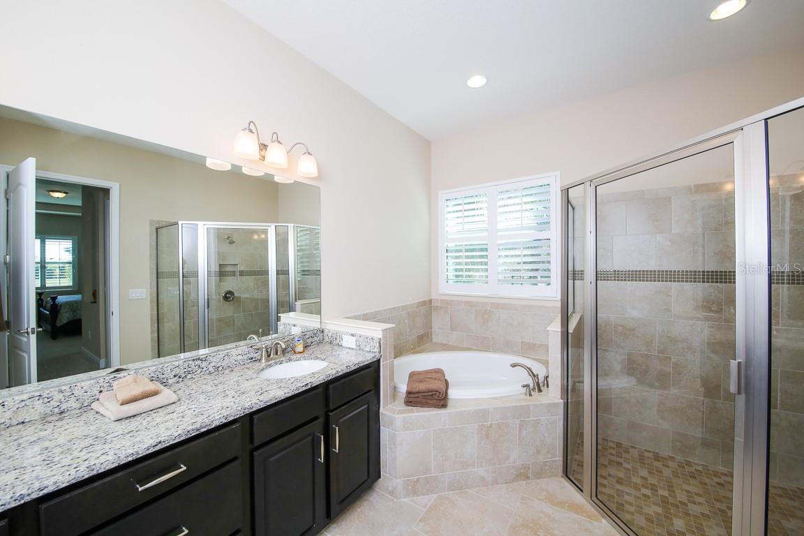 5614 TITLE ROW DR, BRADENTON, FL, 34210