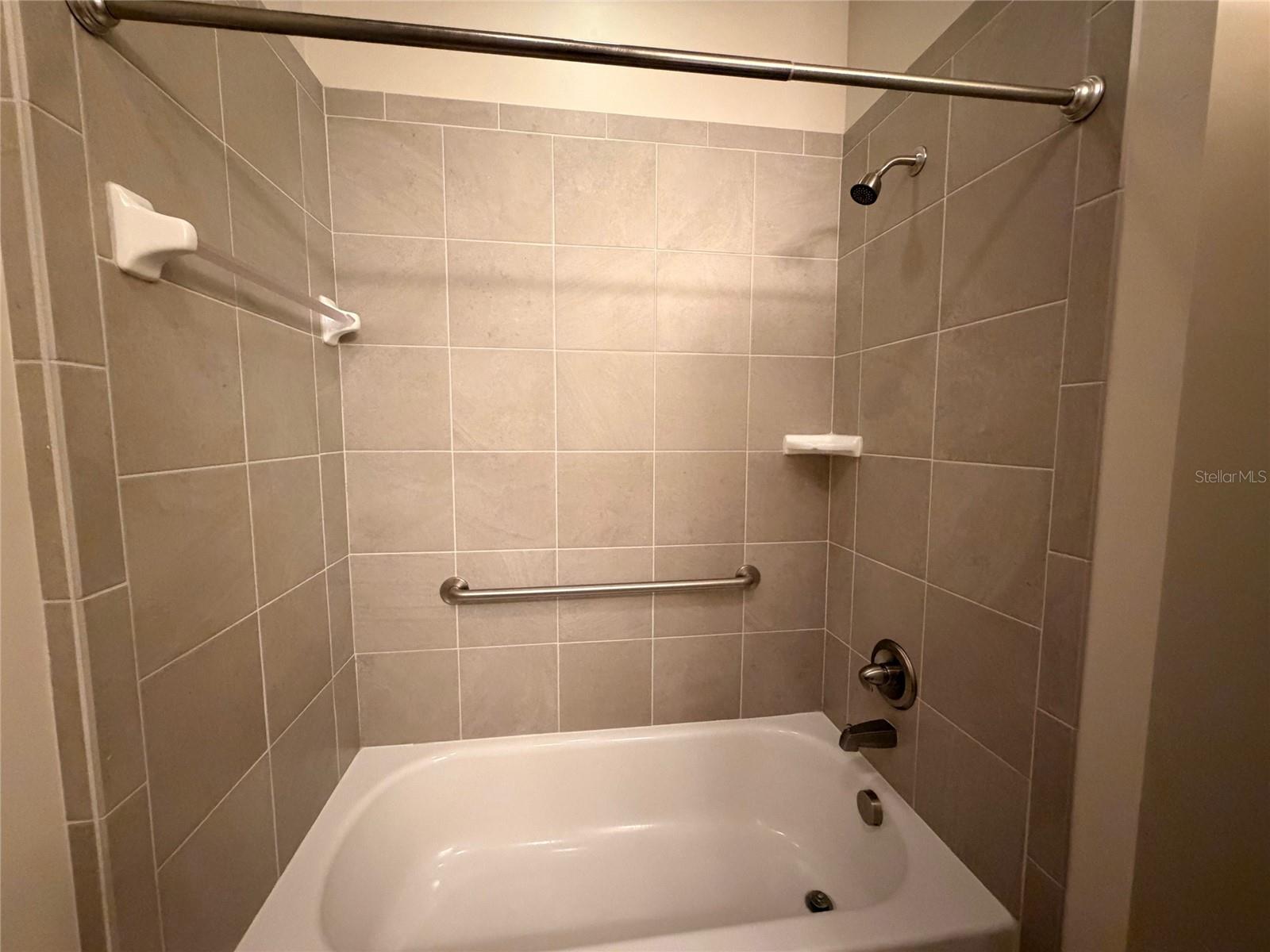 1084 NW 126TH WAY, NEWBERRY, FL, 32669