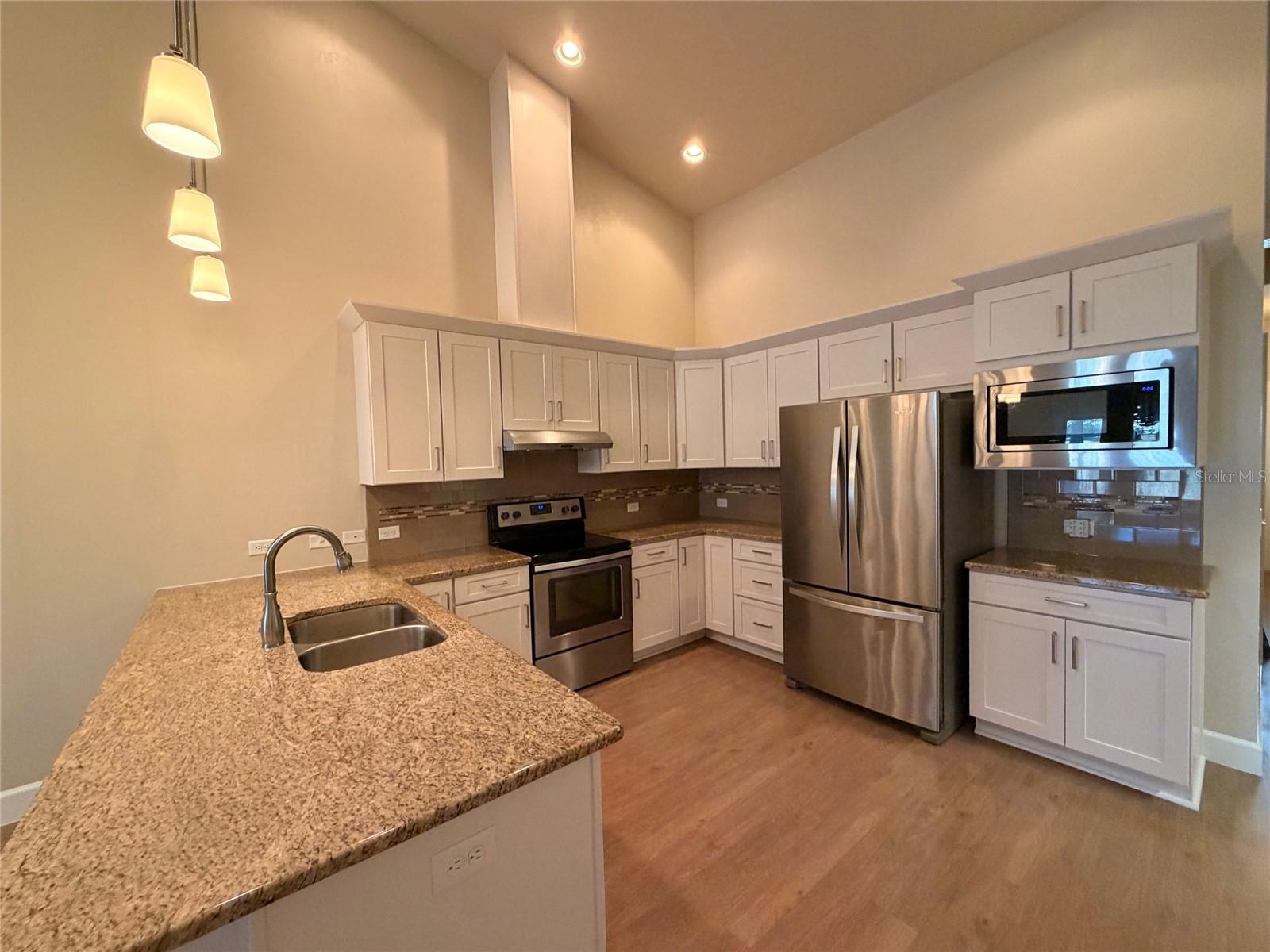 1084 NW 126TH WAY, NEWBERRY, FL, 32669