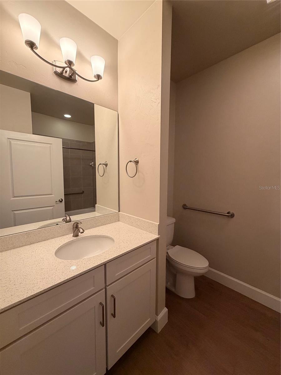 1084 NW 126TH WAY, NEWBERRY, FL, 32669