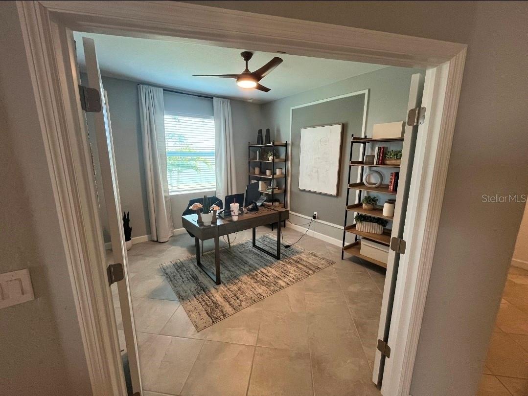 8141 SHORE LAKE DR, ENGLEWOOD, FL, 34224