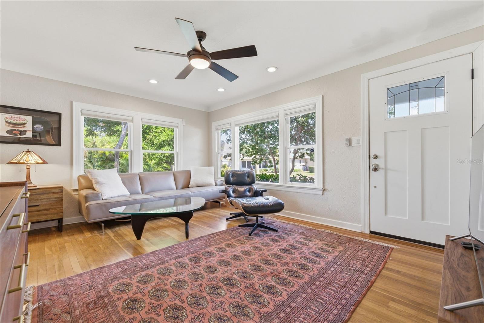 801 14TH AVE N, ST PETERSBURG, FL, 33701
