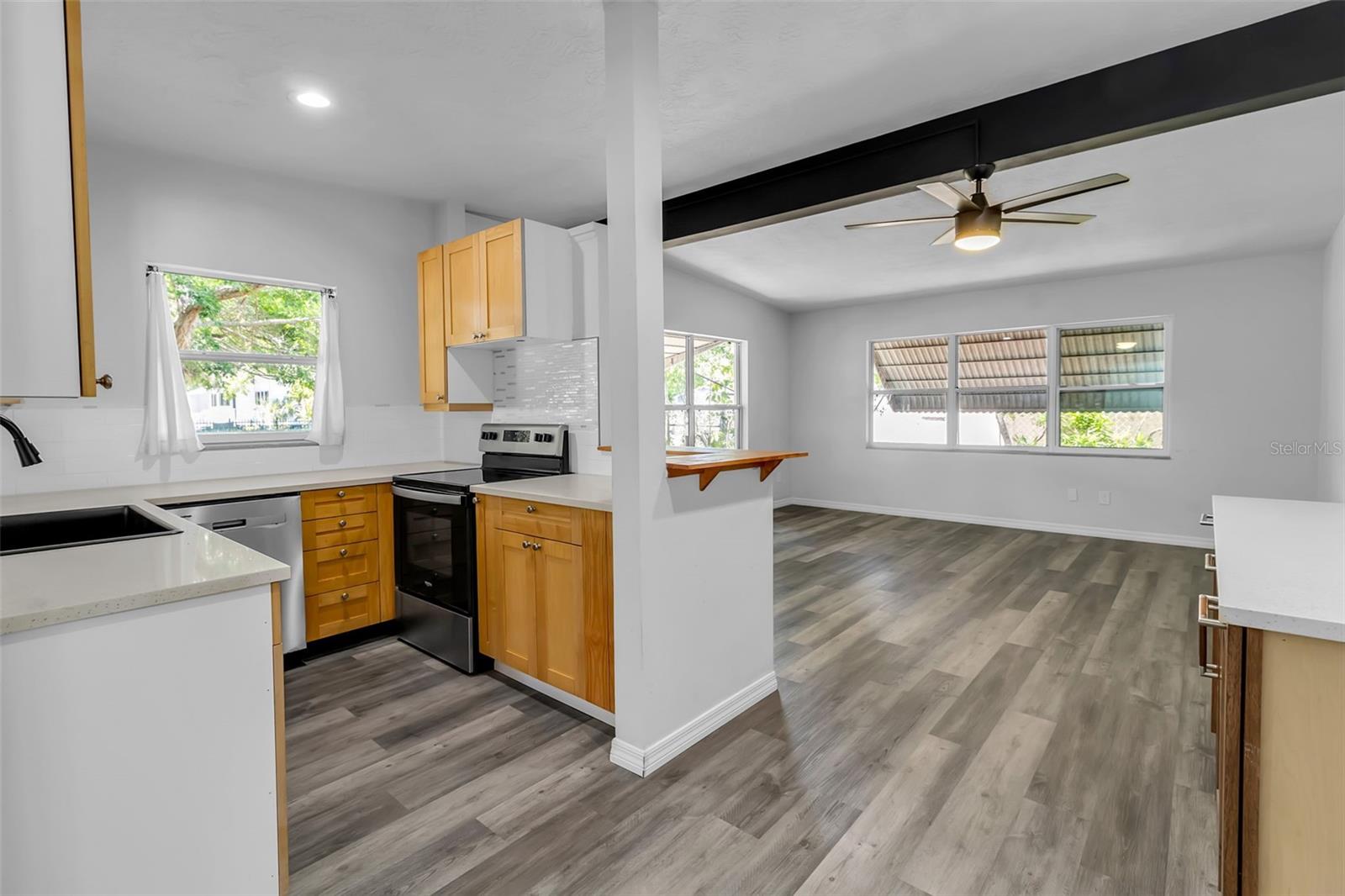 2317 2ND AVE E, BRADENTON, FL, 34208