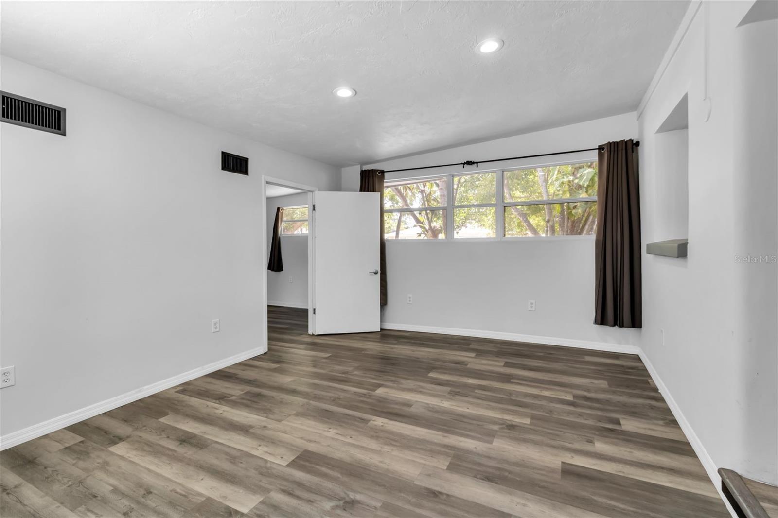 2317 2ND AVE E, BRADENTON, FL, 34208