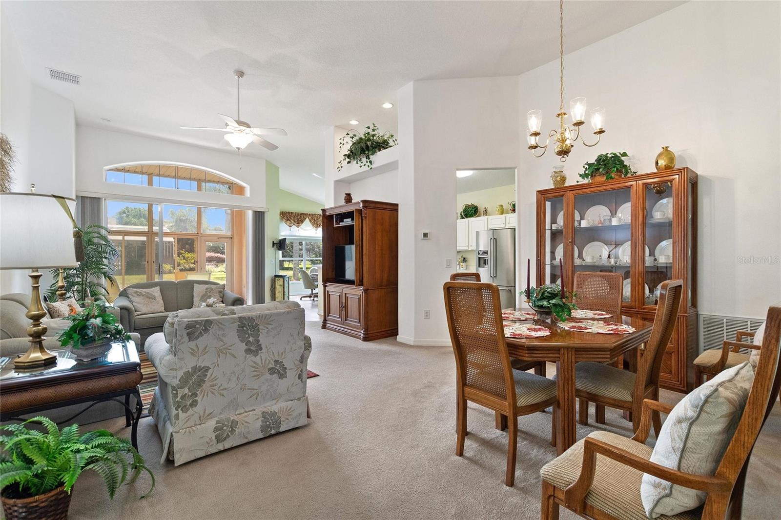 511 ROYAL PALM DR, DAVENPORT, FL, 33837