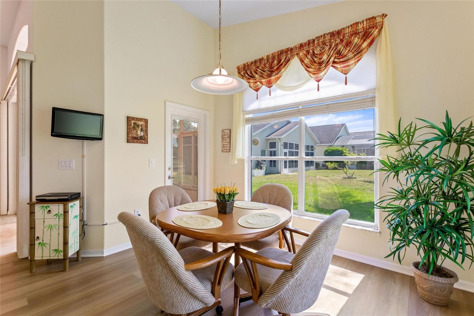 511 ROYAL PALM DR, DAVENPORT, FL, 33837