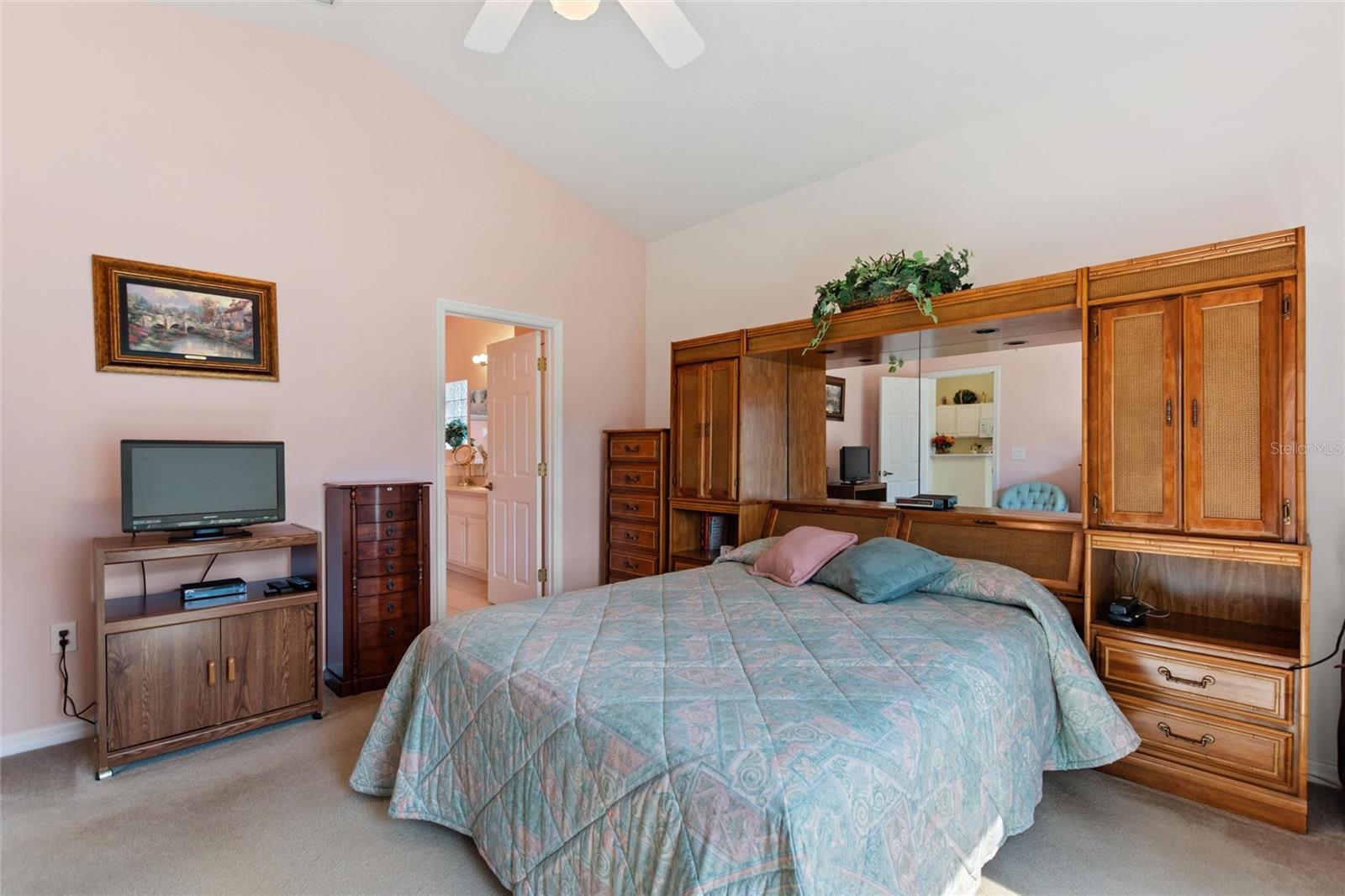 511 ROYAL PALM DR, DAVENPORT, FL, 33837