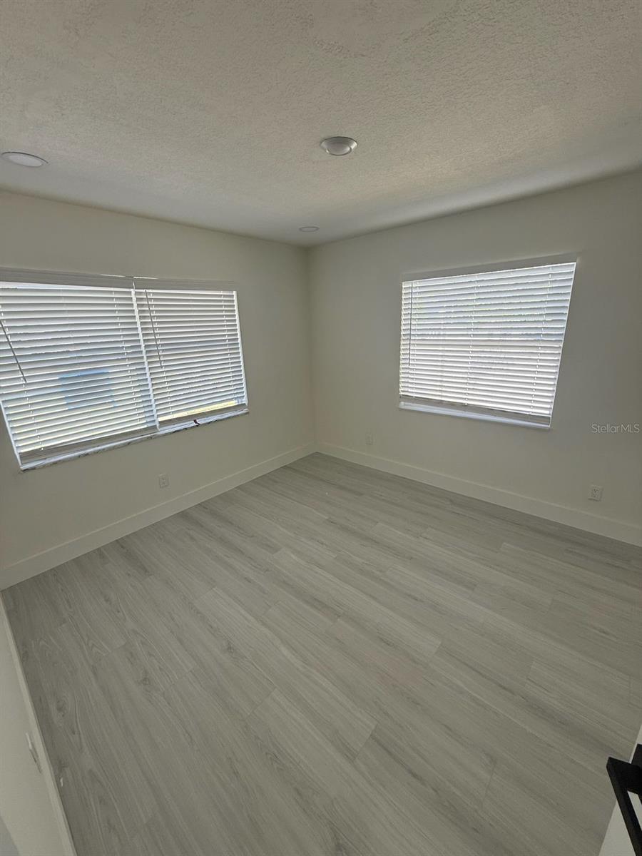 1842 MARYLAND AVE NE, ST PETERSBURG, FL, 33703
