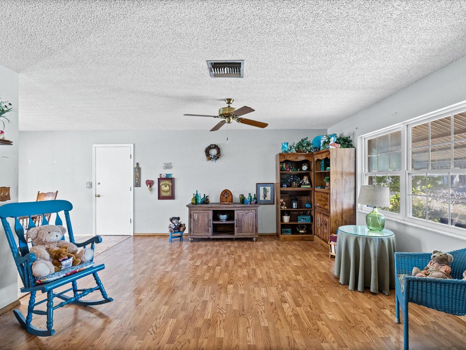 11423 WHEELING DR, TAMPA, FL, 33625