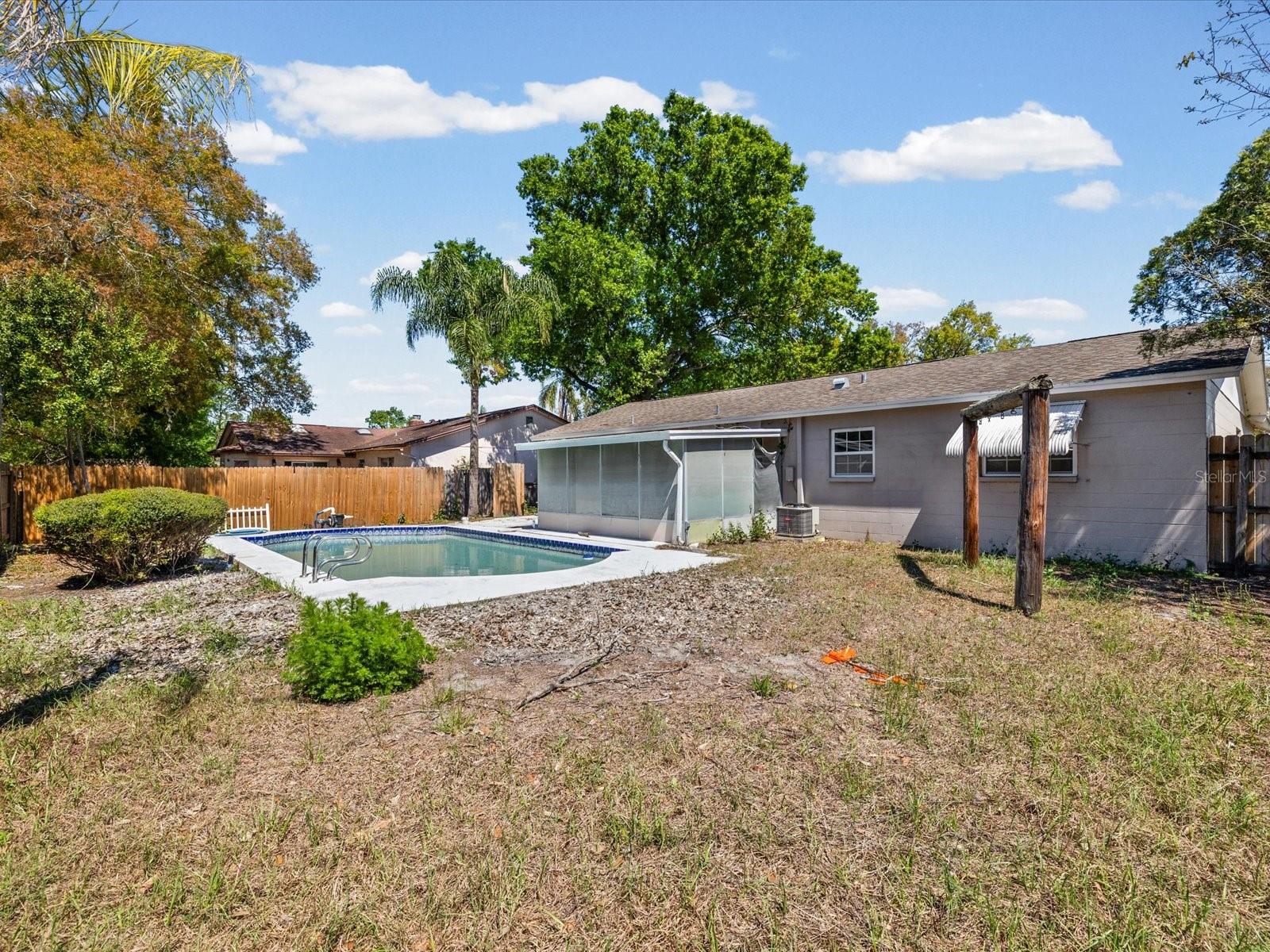 11423 WHEELING DR, TAMPA, FL, 33625