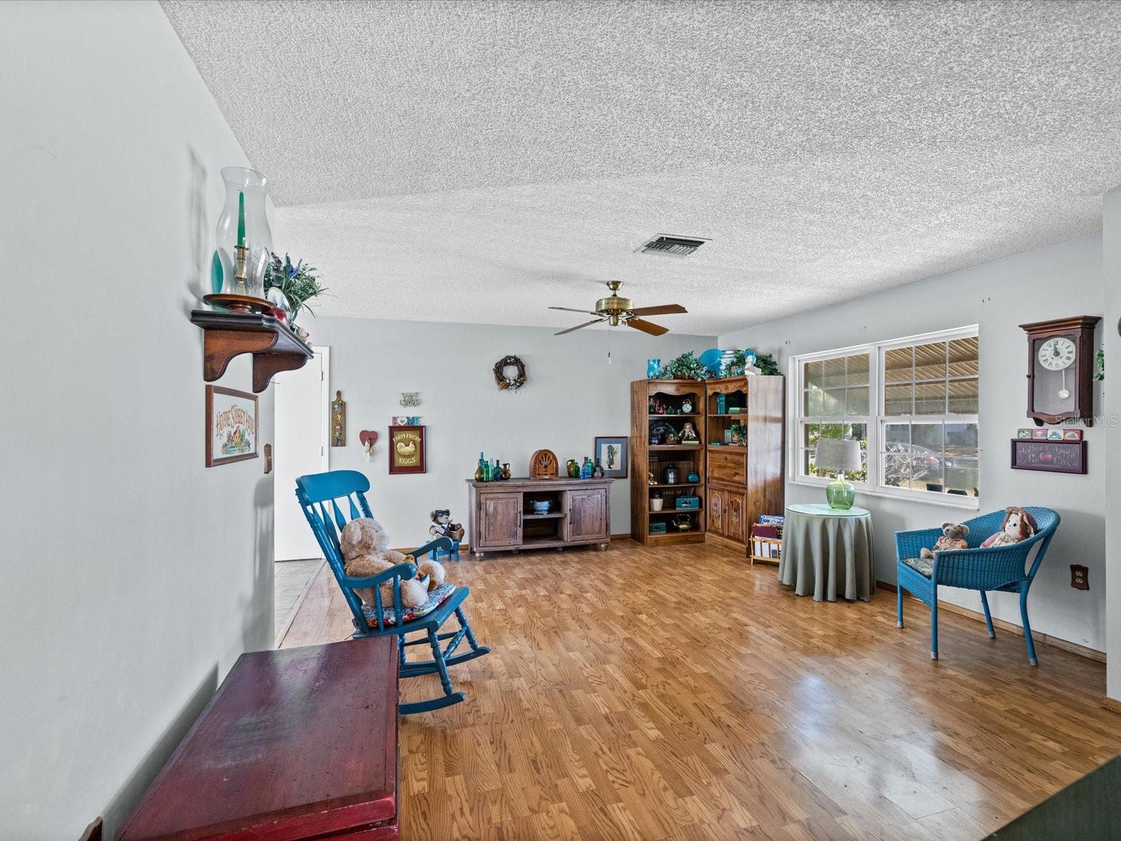 11423 WHEELING DR, TAMPA, FL, 33625