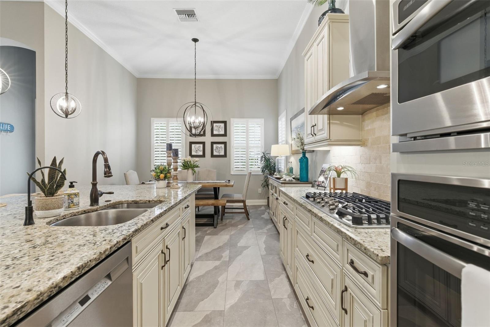 624 WINTERSIDE DR, APOLLO BEACH, FL, 33572