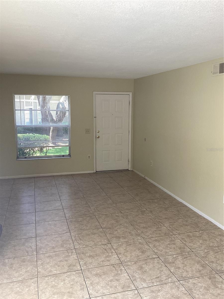 14321 HANGING MOSS CIR #101, TAMPA, FL, 33613