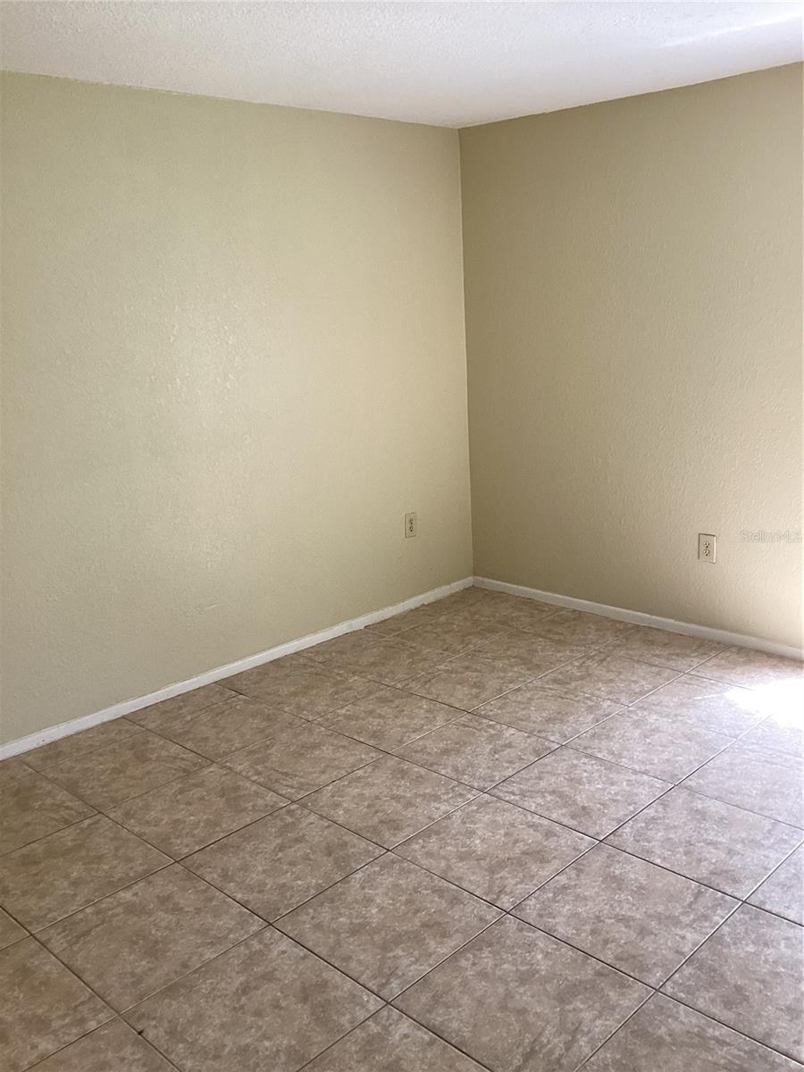 14321 HANGING MOSS CIR #101, TAMPA, FL, 33613