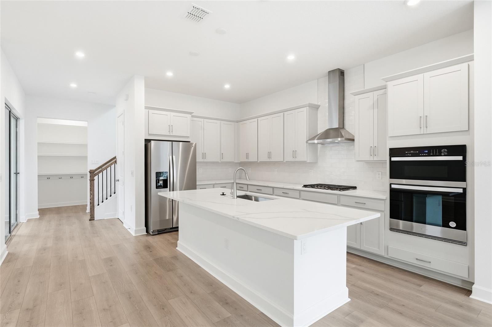 1981 BEACH TER, CELEBRATION, FL, 34747