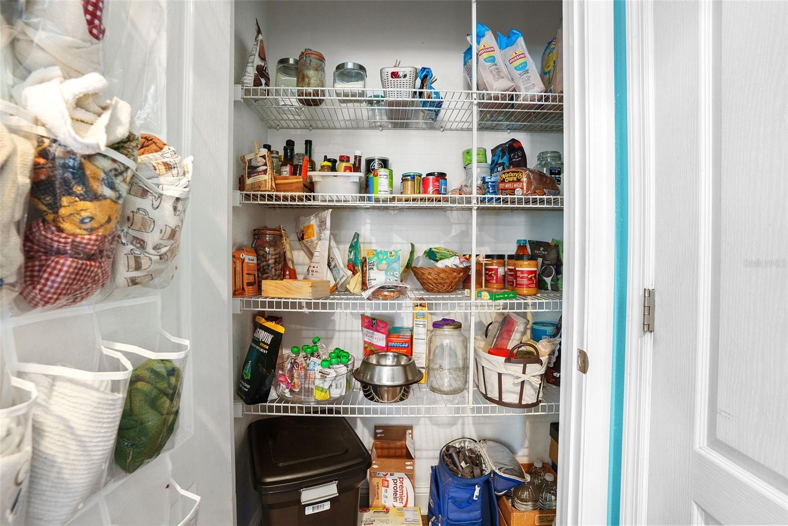 7104 MOSS LEDGE RUN, LAND O LAKES, FL, 34637