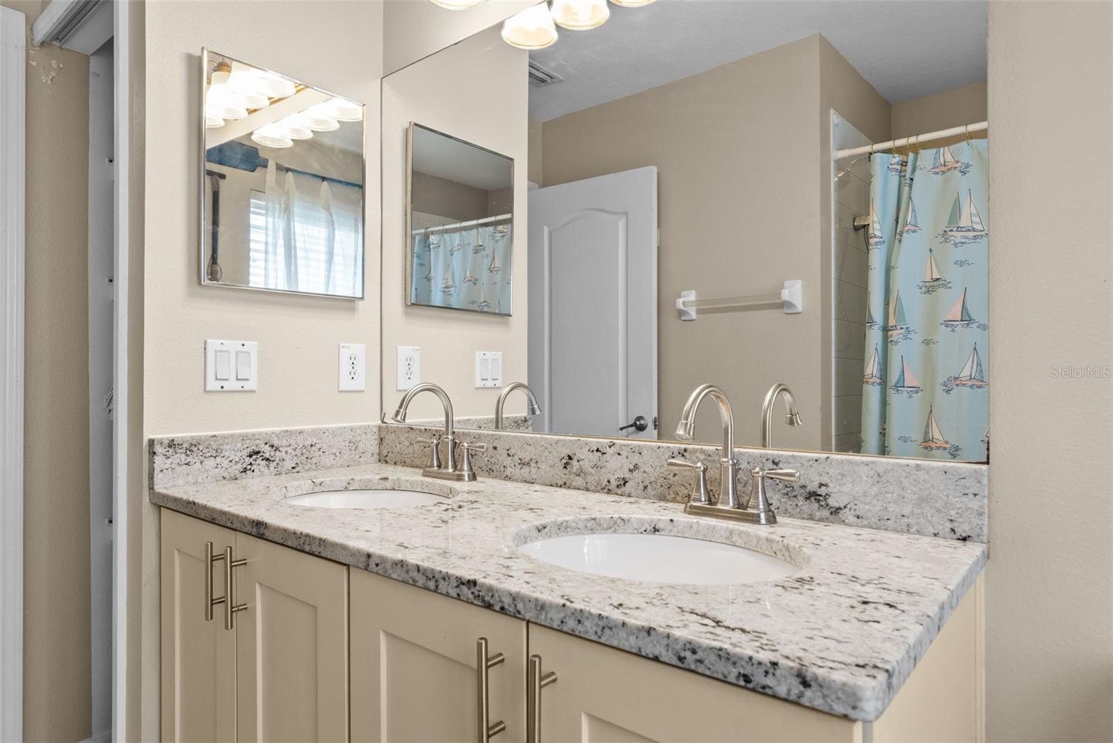 7104 MOSS LEDGE RUN, LAND O LAKES, FL, 34637