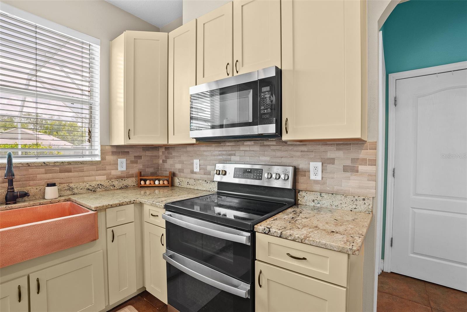 7104 MOSS LEDGE RUN, LAND O LAKES, FL, 34637