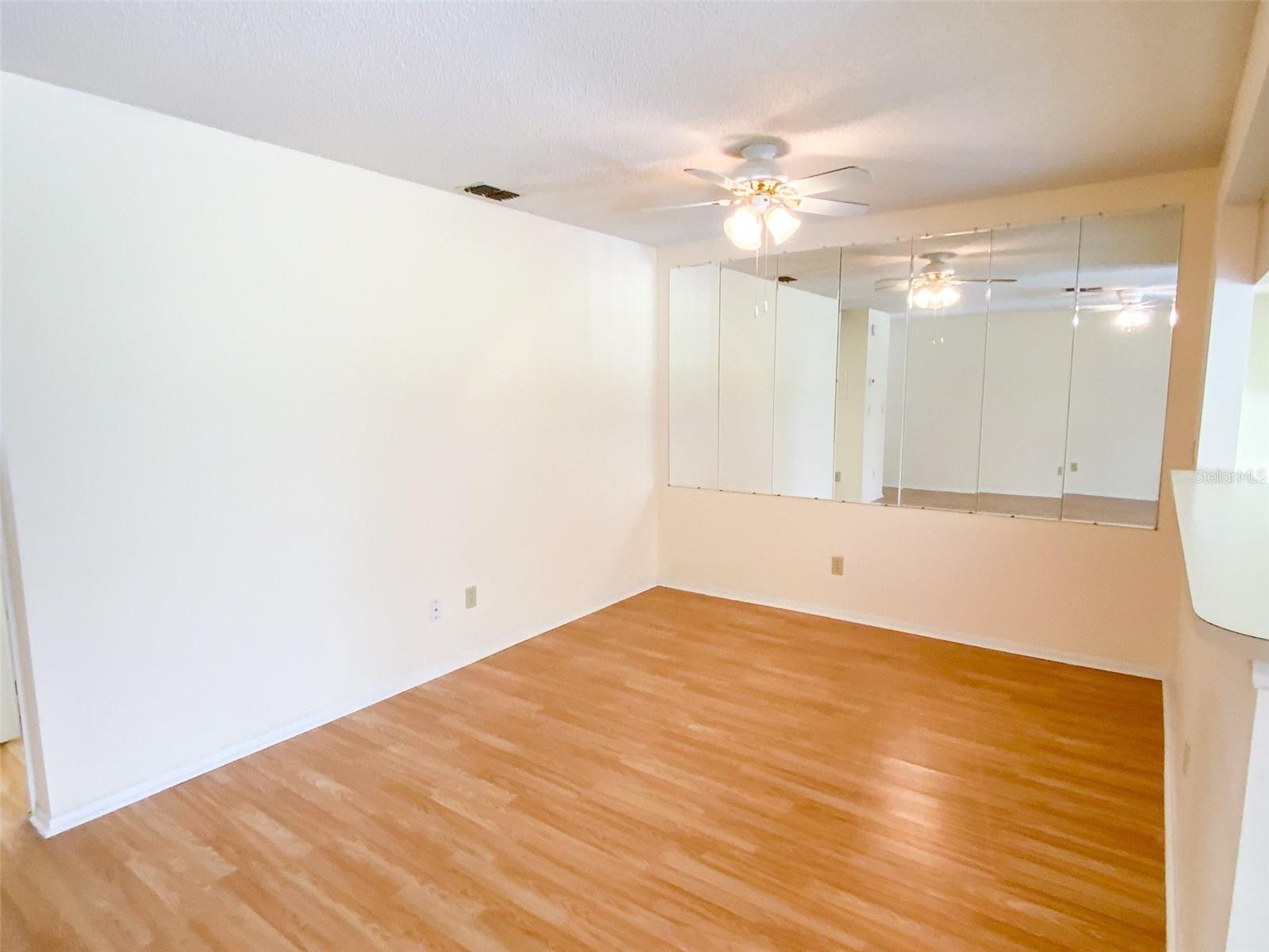 1125 MONTROSE PL, DUNEDIN, FL, 34698