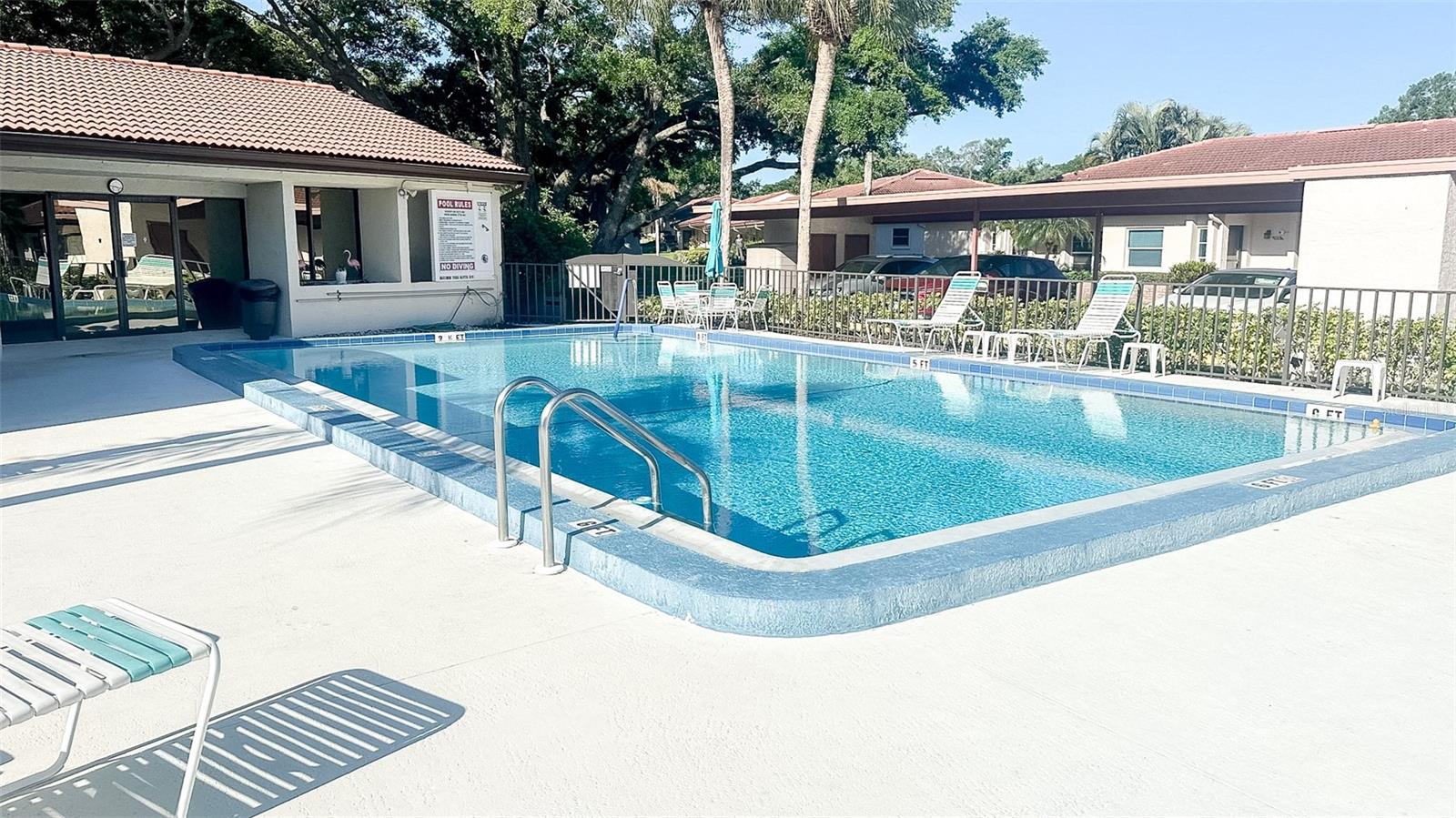 1125 MONTROSE PL, DUNEDIN, FL, 34698