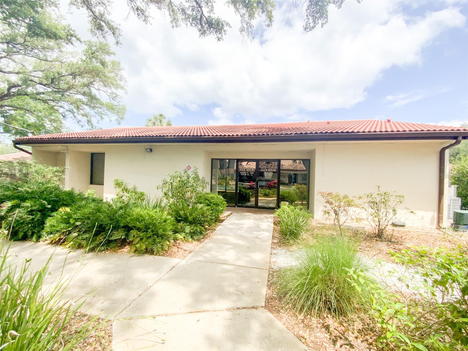 1125 MONTROSE PL, DUNEDIN, FL, 34698