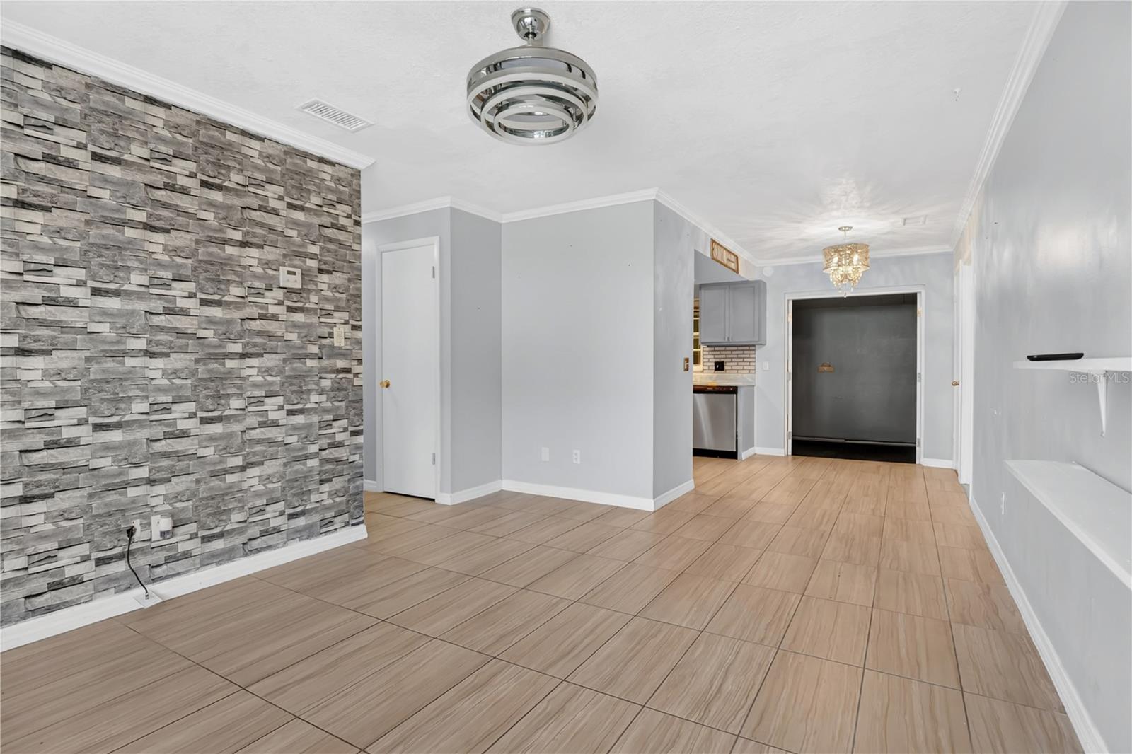 3810 BEACHMAN DR, ORLANDO, FL, 32810