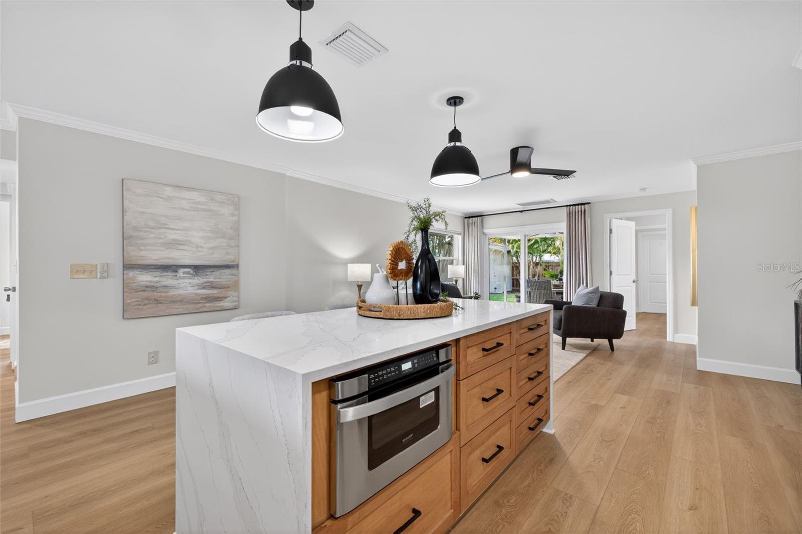 413 43RD AVE NE, ST PETERSBURG, FL, 33703