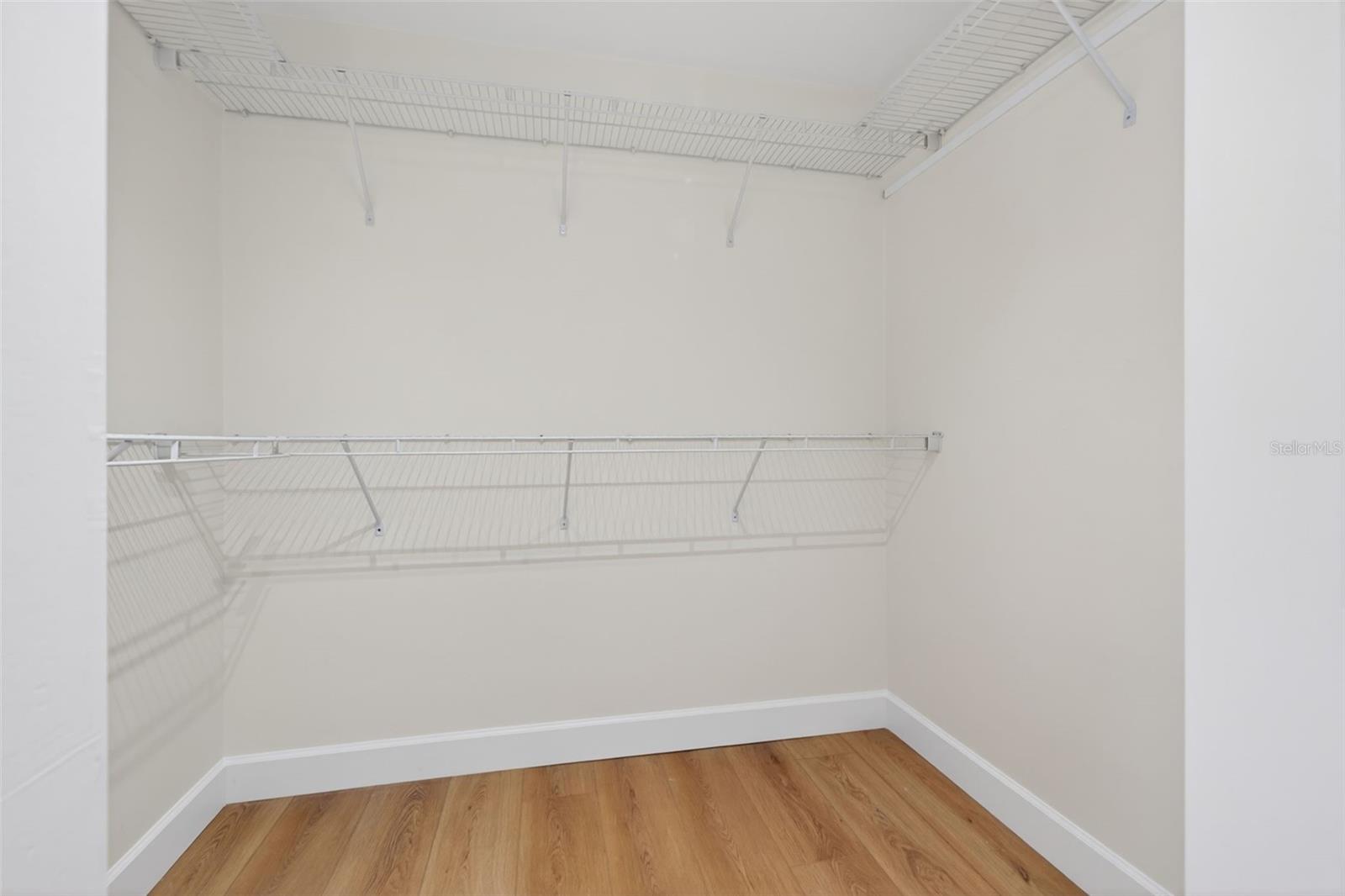 413 43RD AVE NE, ST PETERSBURG, FL, 33703