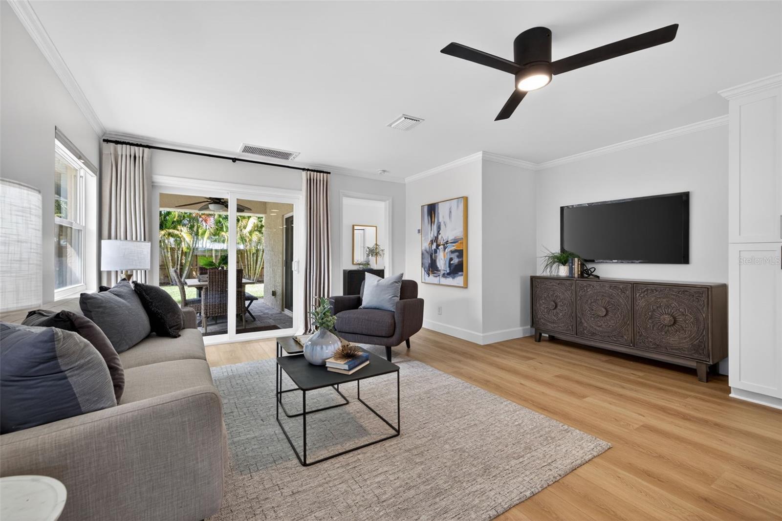 413 43RD AVE NE, ST PETERSBURG, FL, 33703