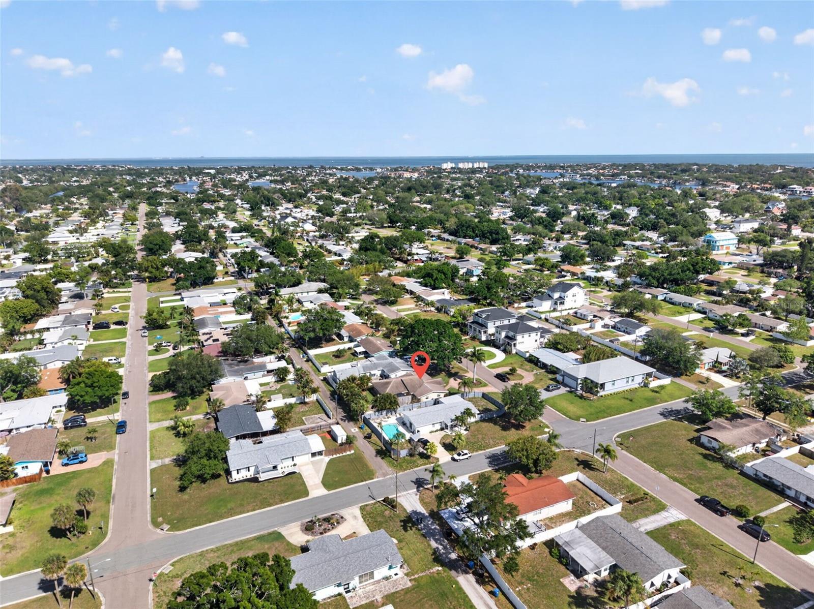 413 43RD AVE NE, ST PETERSBURG, FL, 33703