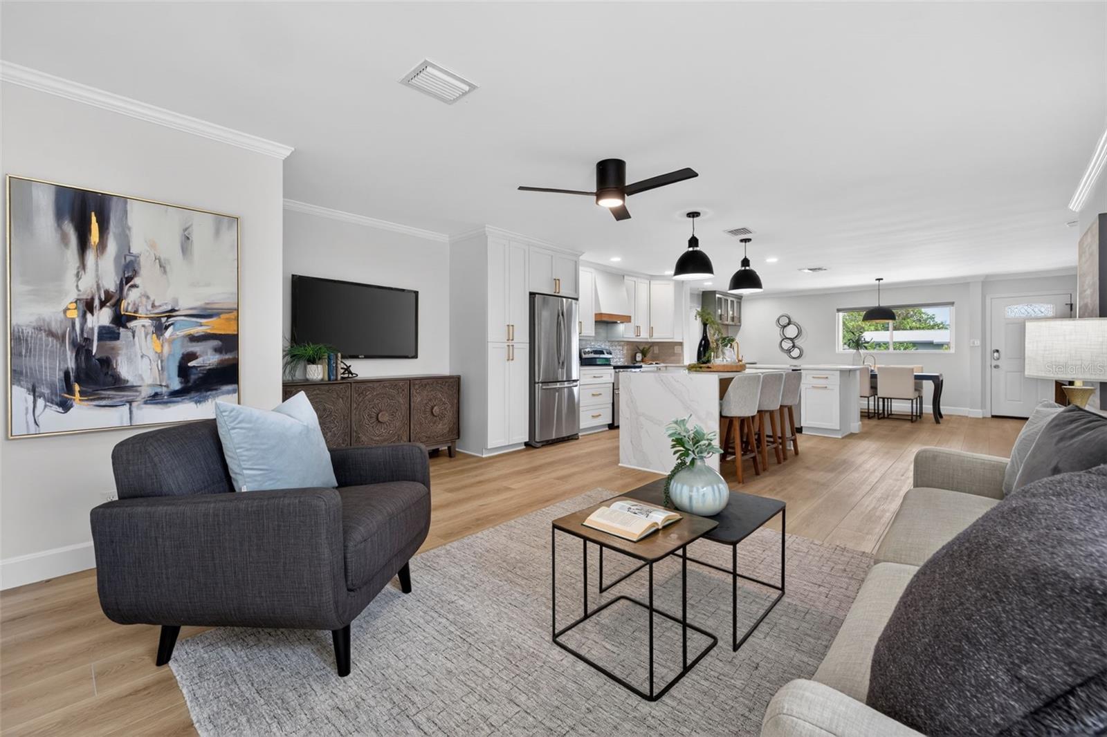 413 43RD AVE NE, ST PETERSBURG, FL, 33703