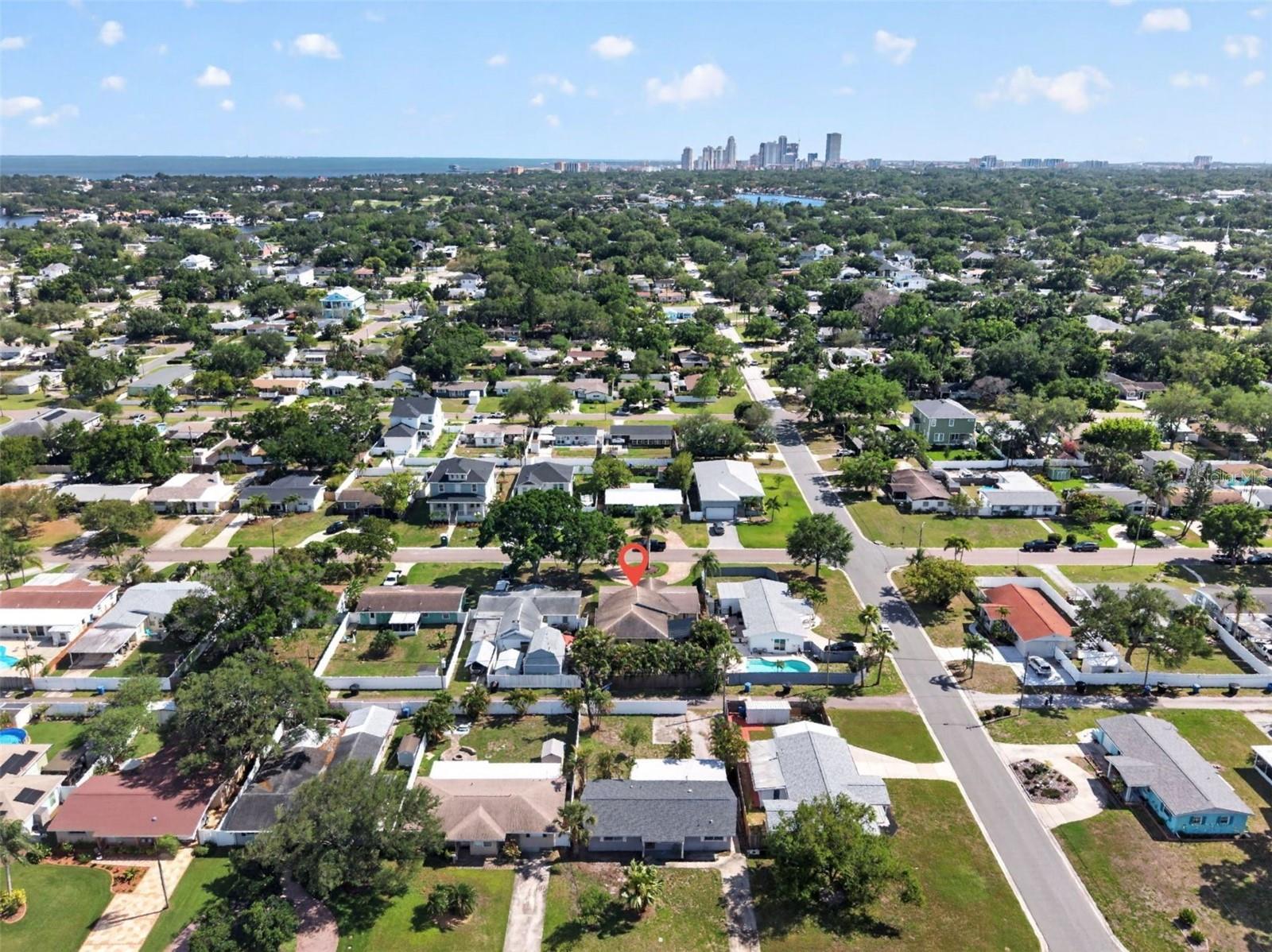 413 43RD AVE NE, ST PETERSBURG, FL, 33703