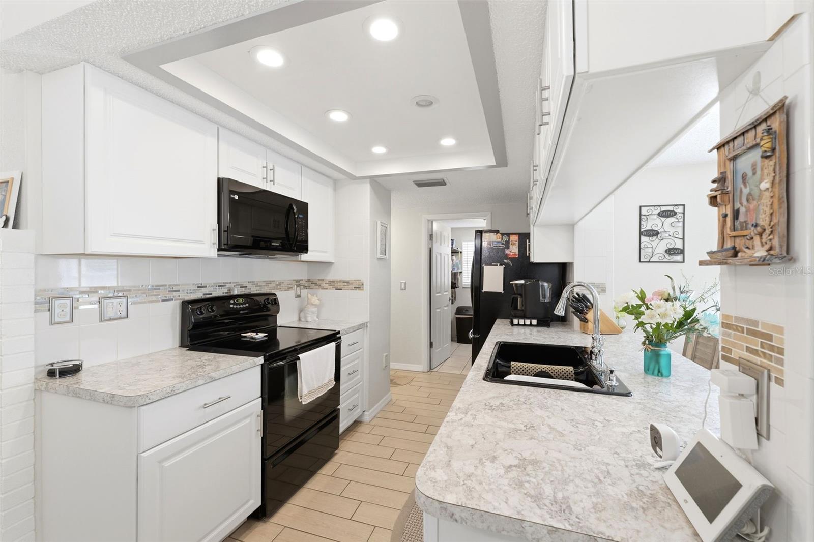 8704 LONG BOAT LN, HUDSON, FL, 34667