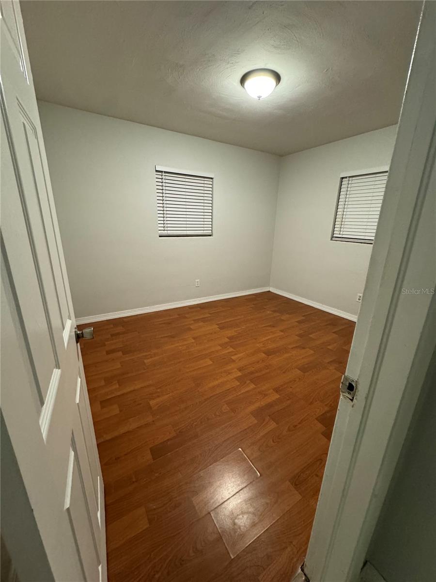 121 33RD AVE E, BRADENTON, FL, 34208