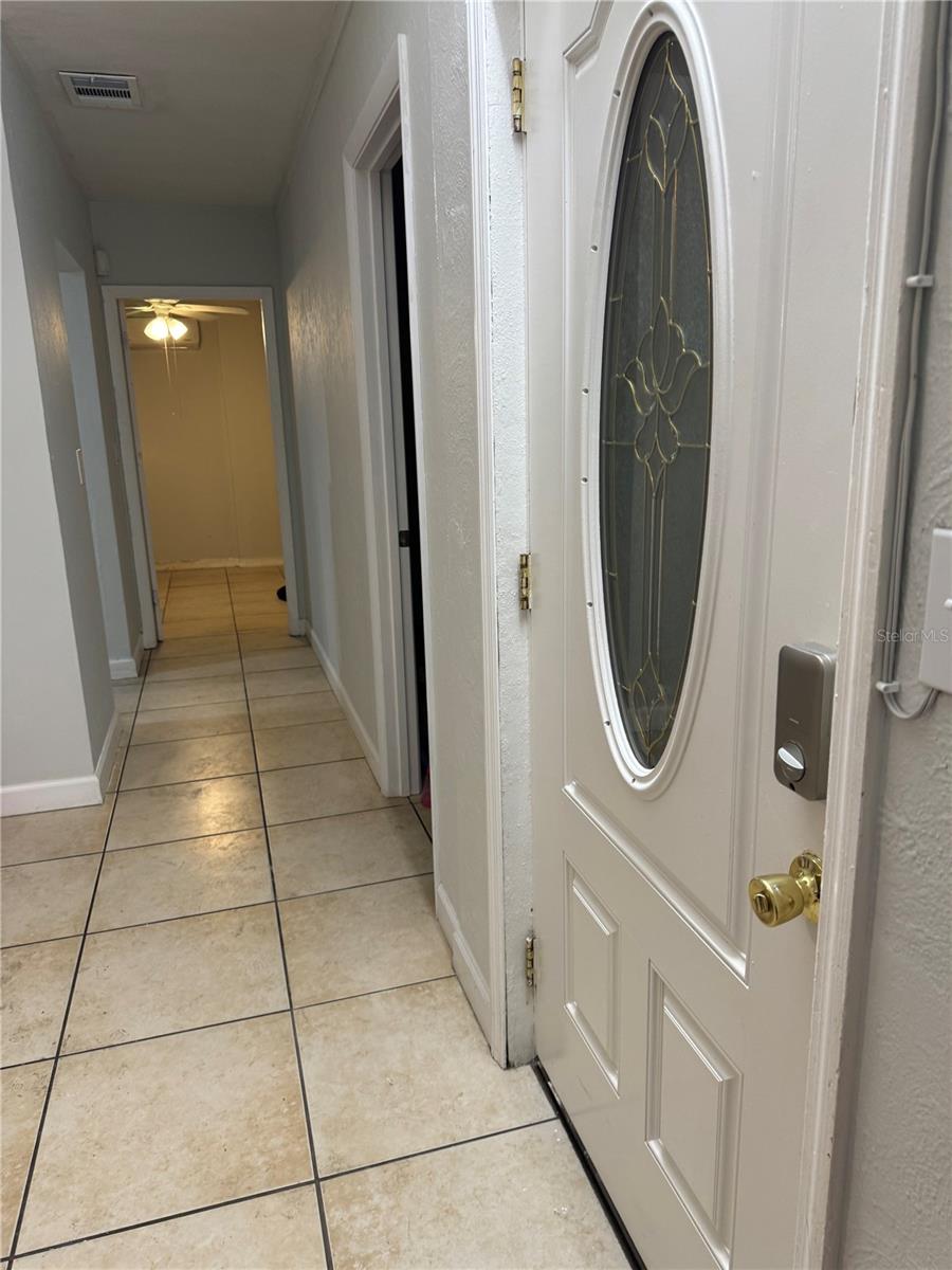 121 33RD AVE E, BRADENTON, FL, 34208