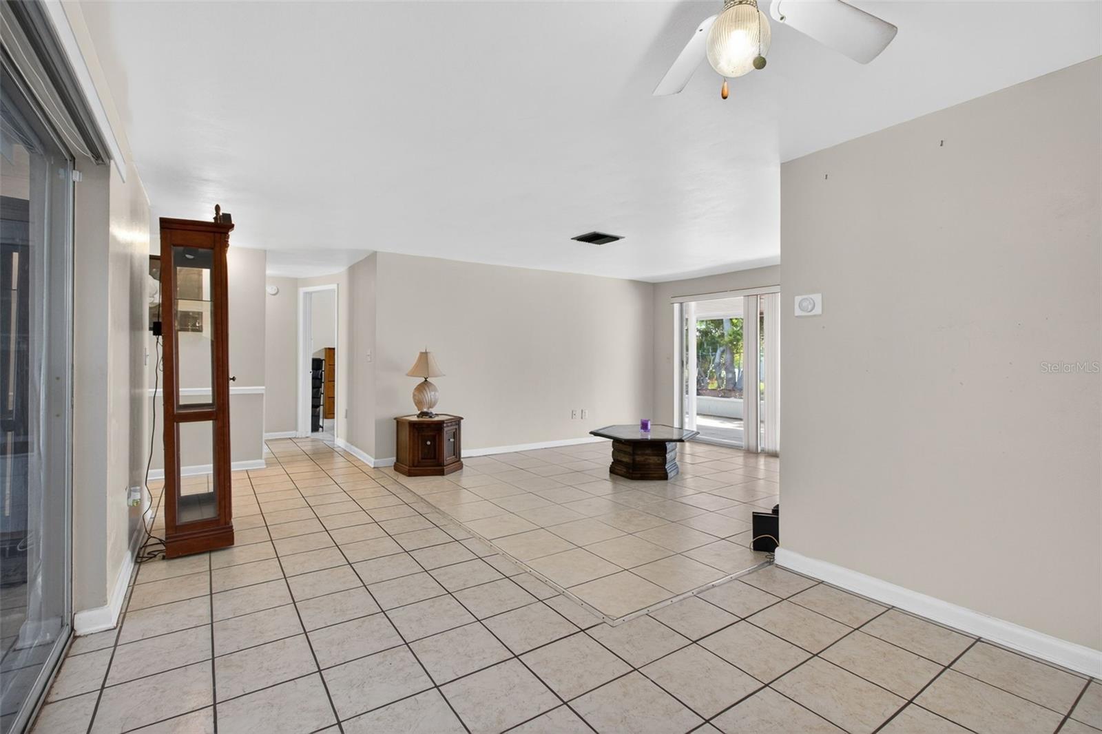 3320 COLUMBUS DR, HOLIDAY, FL, 34691