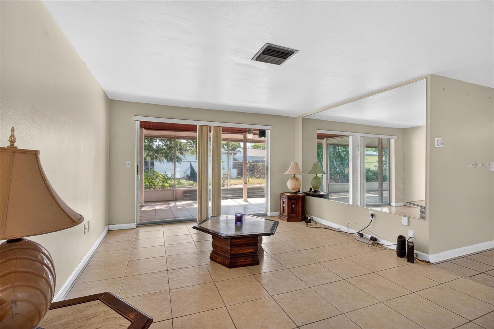 3320 COLUMBUS DR, HOLIDAY, FL, 34691