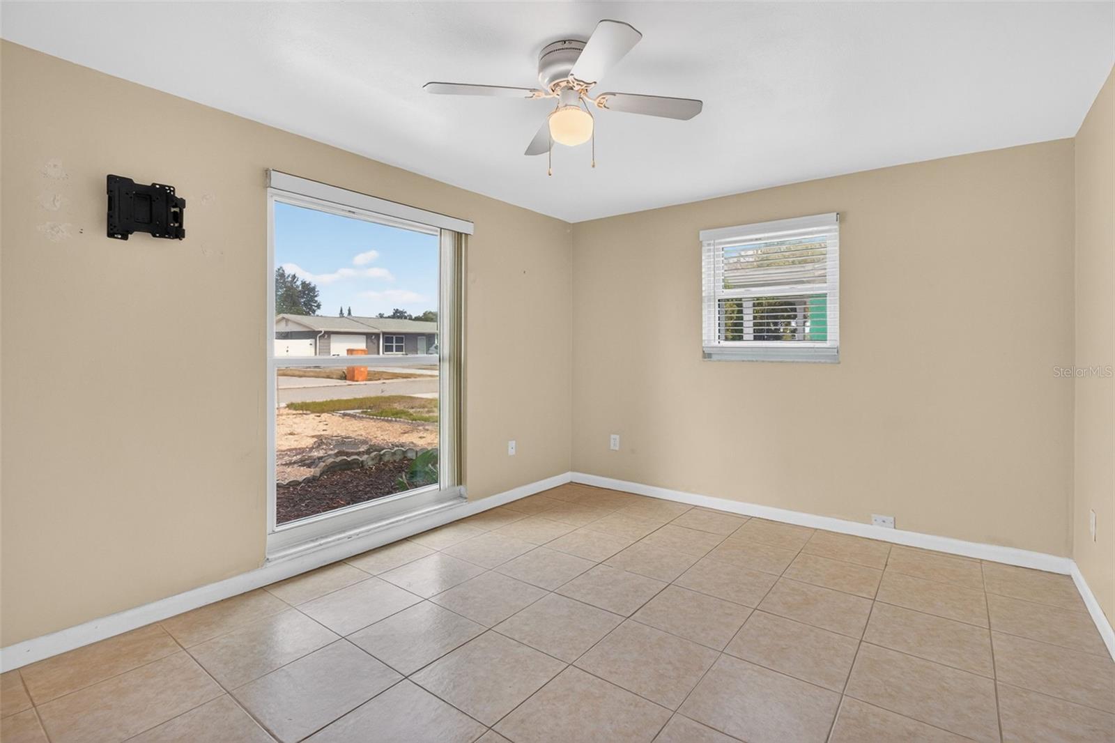 3320 COLUMBUS DR, HOLIDAY, FL, 34691