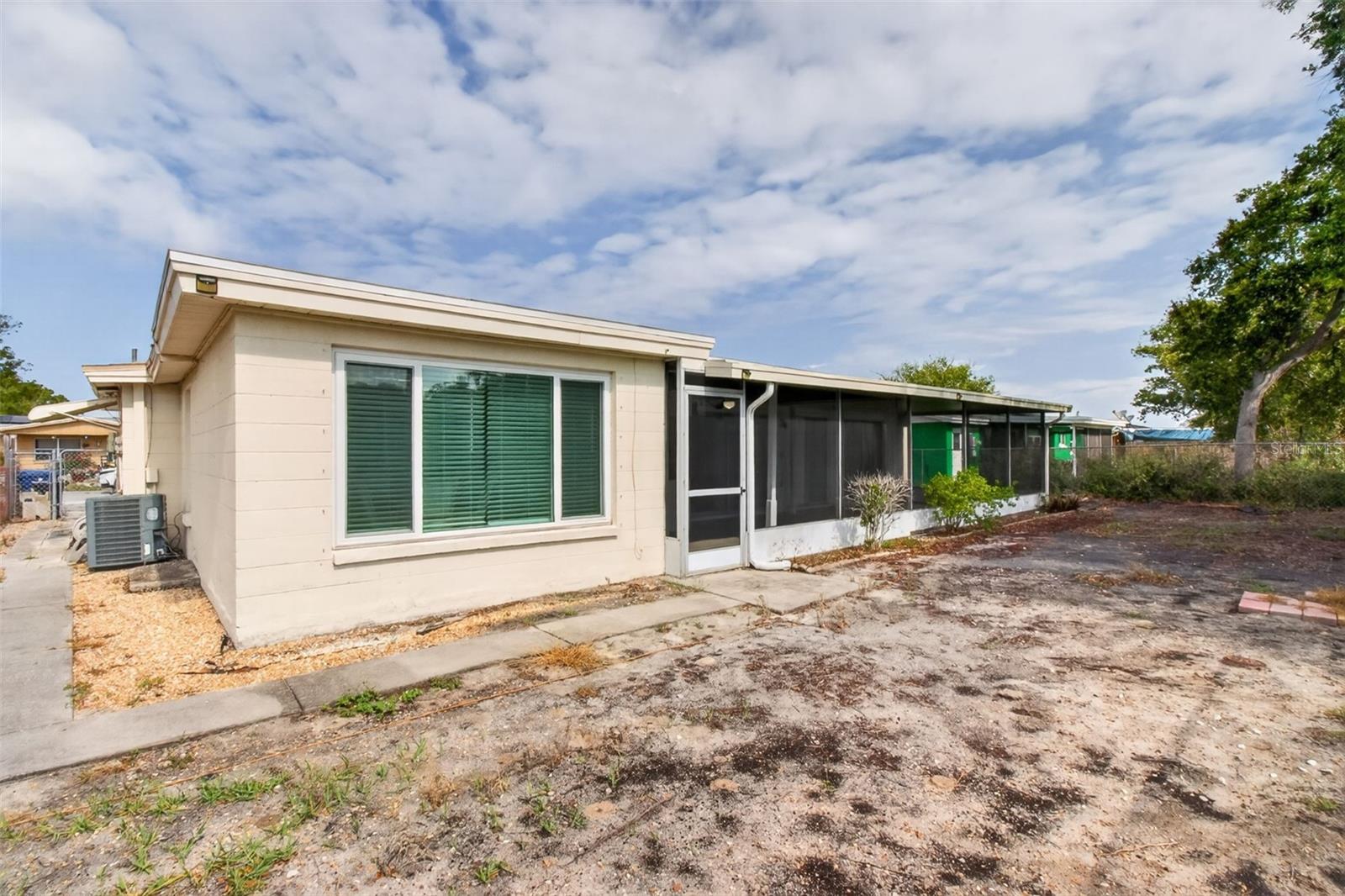 3320 COLUMBUS DR, HOLIDAY, FL, 34691