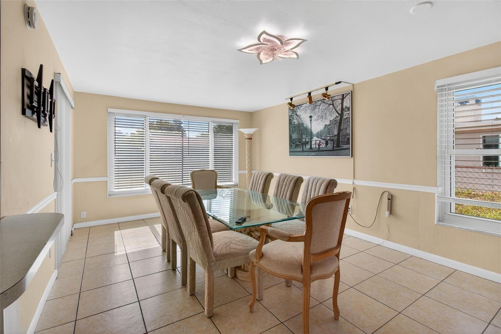 3320 COLUMBUS DR, HOLIDAY, FL, 34691