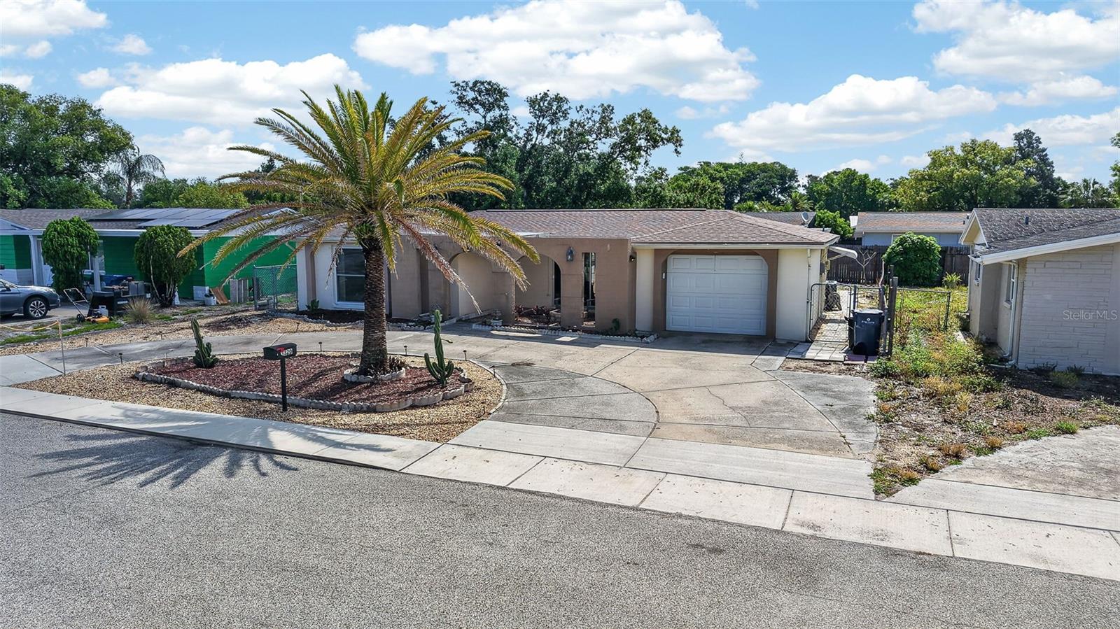 3320 COLUMBUS DR, HOLIDAY, FL, 34691