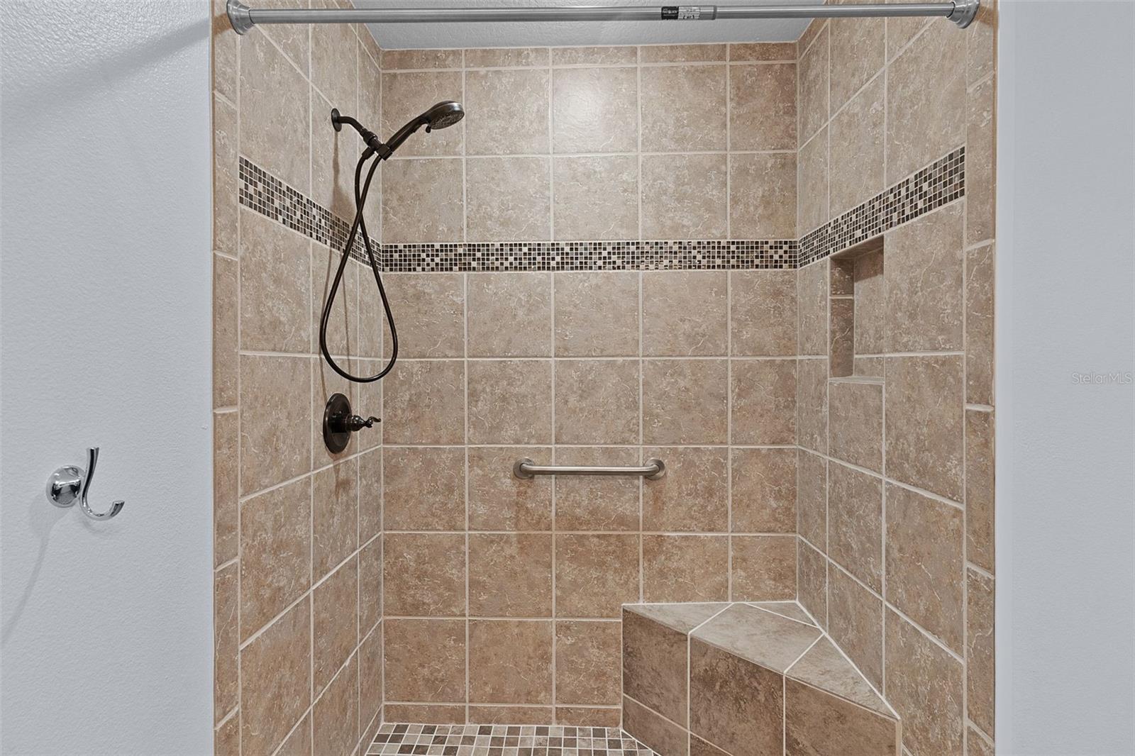 3327 DALKEITH TER, THE VILLAGES, FL, 32163