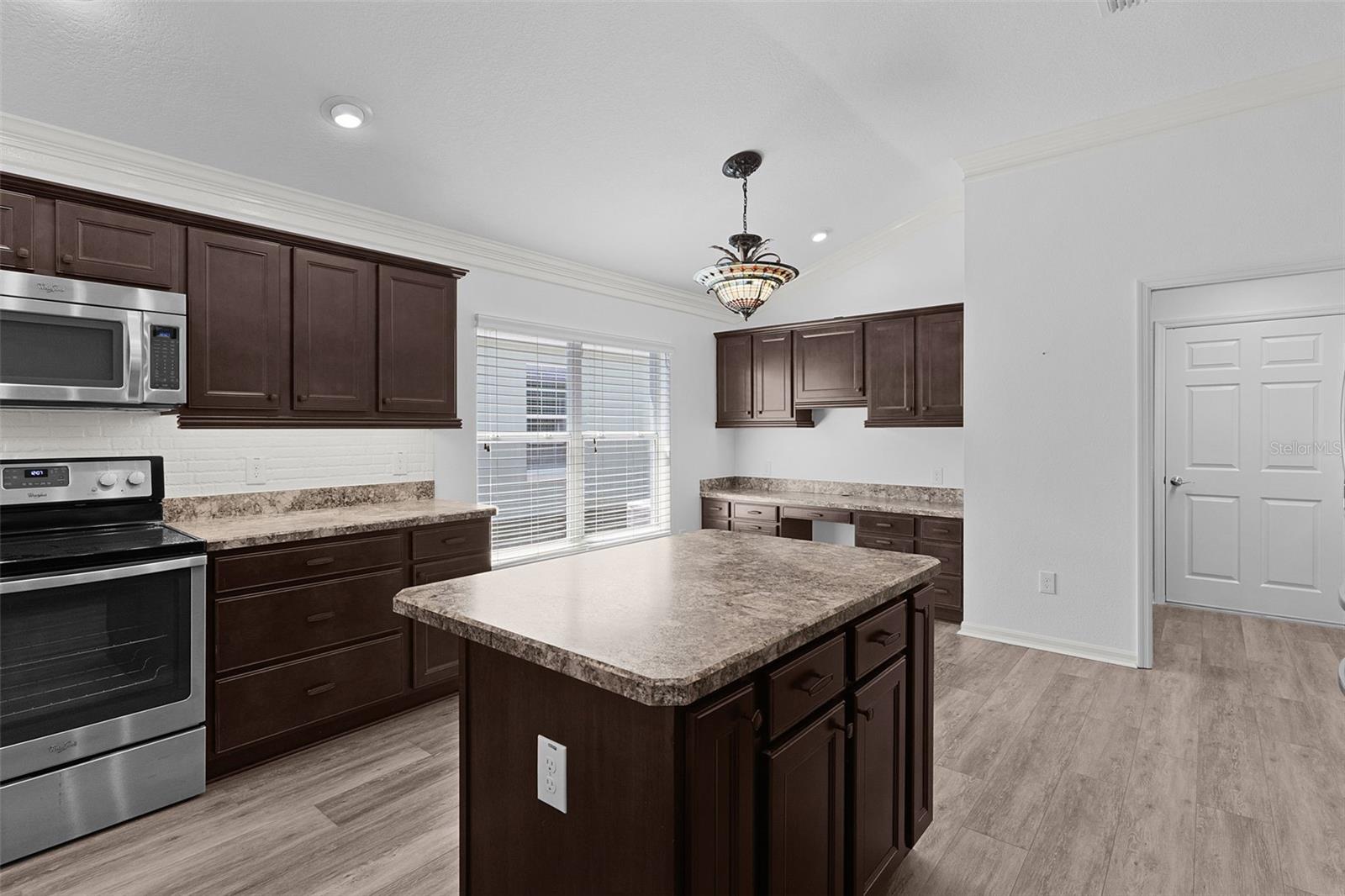 3327 DALKEITH TER, THE VILLAGES, FL, 32163