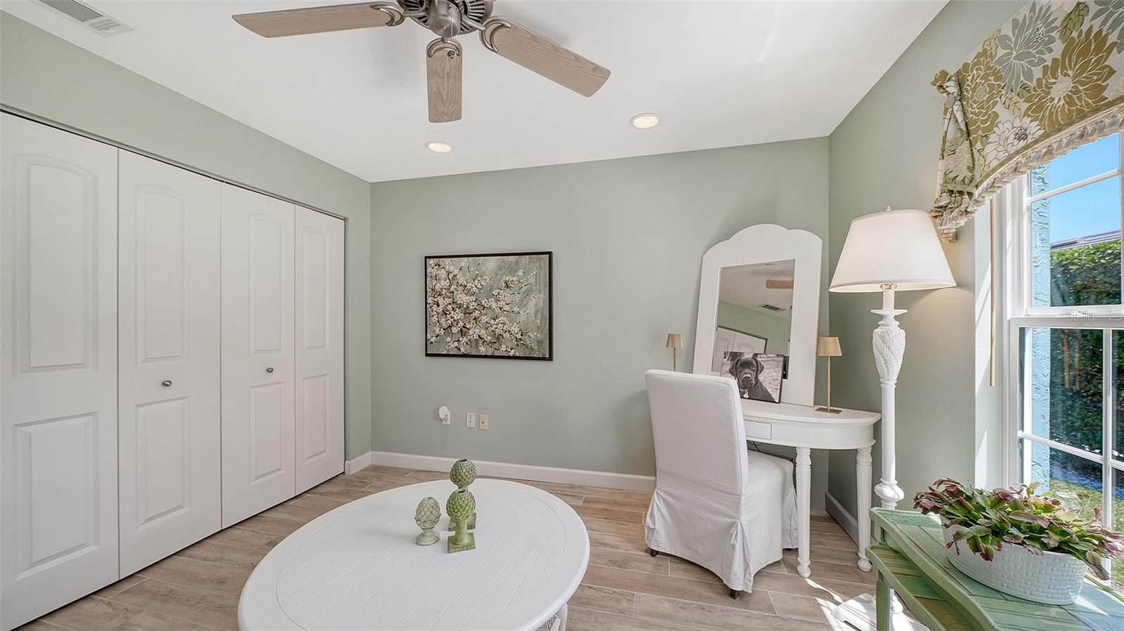 3728 71ST TER E, SARASOTA, FL, 34243