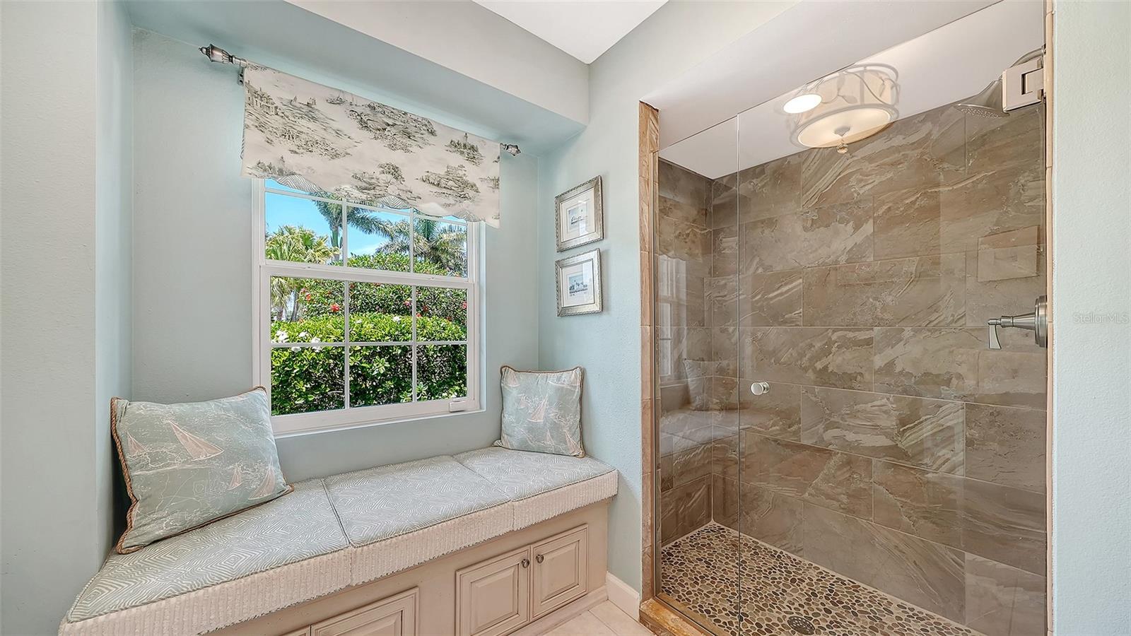 3728 71ST TER E, SARASOTA, FL, 34243